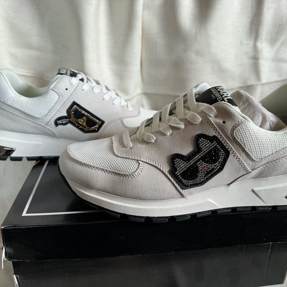 KARL LAGERFELD women’s Maui tennis shoe size 11 in white